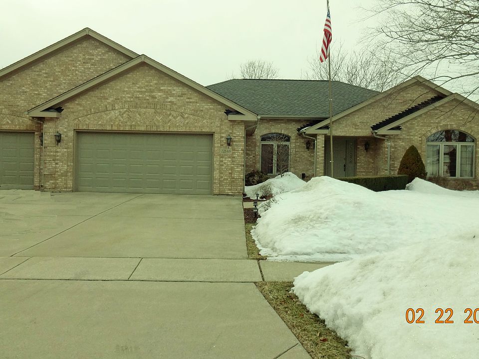 1st image of 22148 Oakton Ave