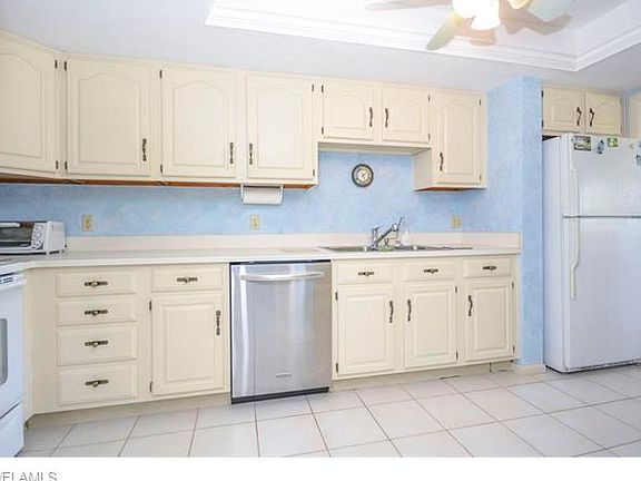 5th image of 1523 Wildwood Ln #1523
