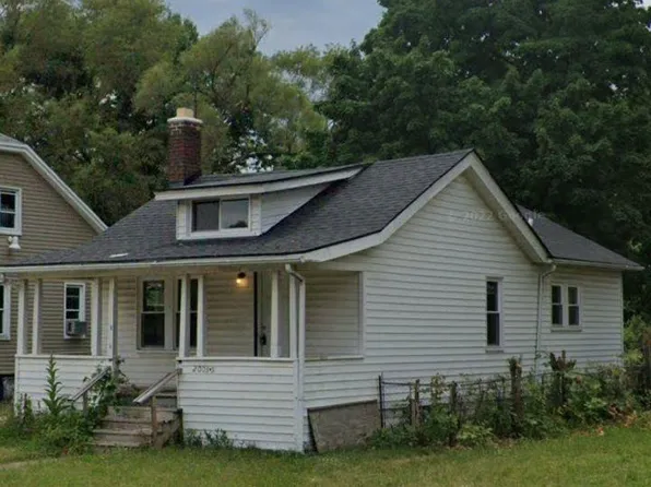 20035 Santa Barbara Dr, Detroit, MI 48221