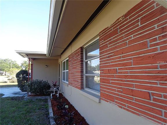 3rd image of 1149 8th Ave NE