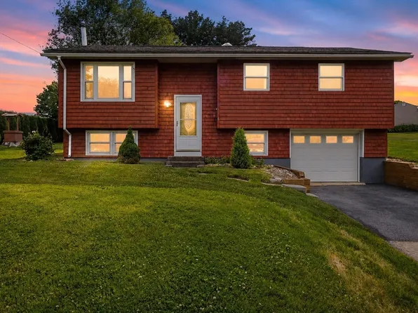 6 Old Farm Rd, Spencer, MA 01562