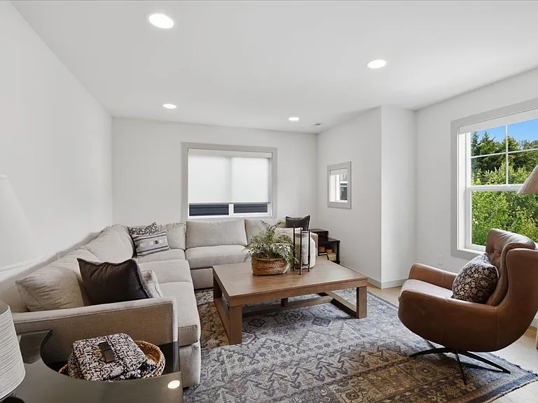 33310 NE 42nd St — Photo 20