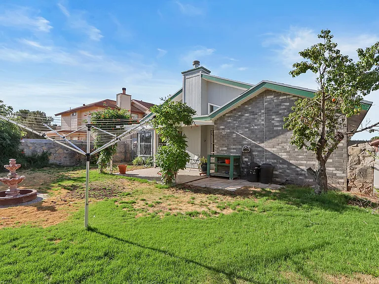 11895 David Forti Dr — Photo 25