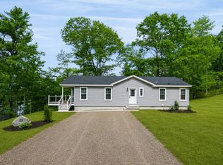 33 Terry Road, Wakefield, NH 03830-9998