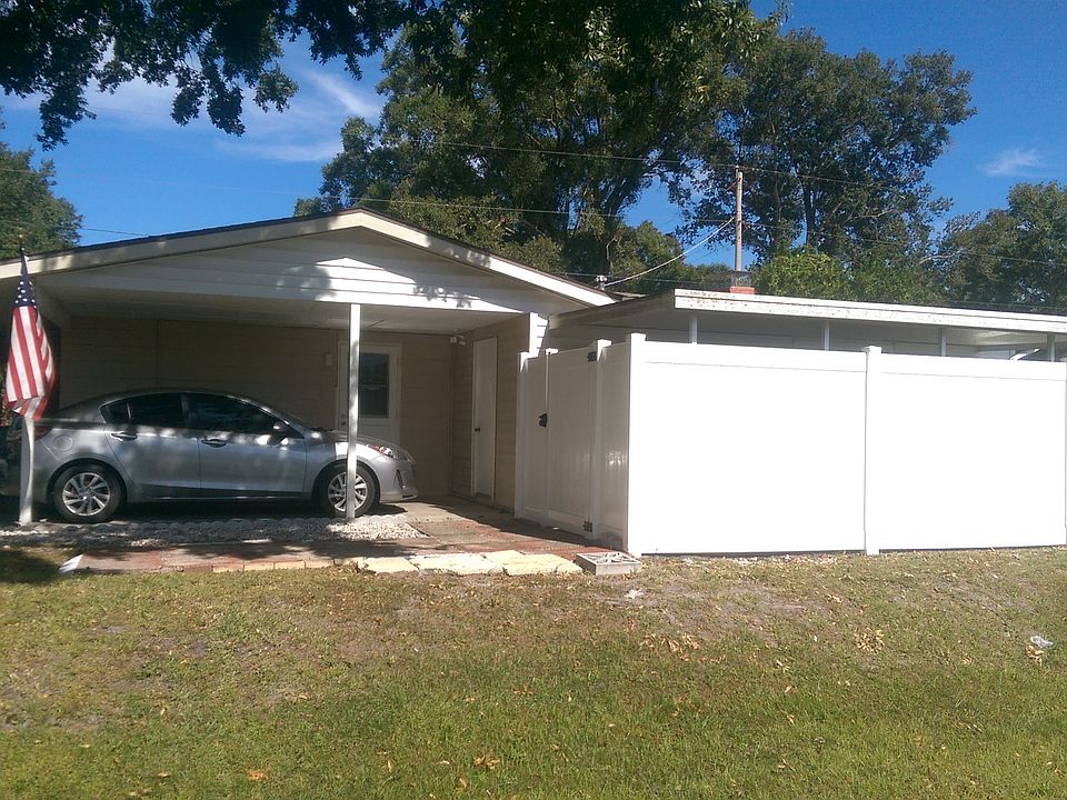 2nd image of 7801 Lakeside Blvd