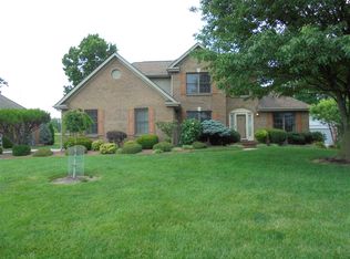1029 Lauren Dr, Villa Hills, KY 41017
