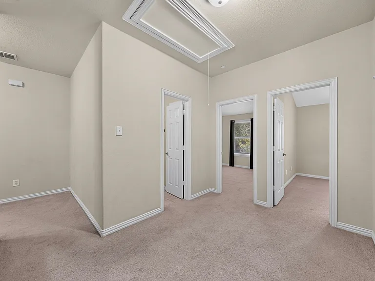 8712 San Bernard St — Photo 11