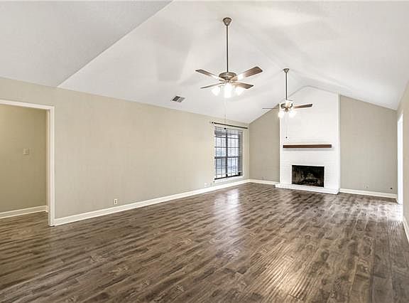 5th image of 4535 Marquette St
