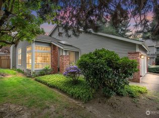 14631 NE 3rd St APT 8, Bellevue, WA