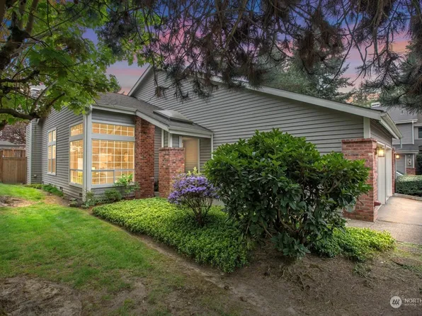 14631 NE 3rd Street #8, Bellevue, WA 98007