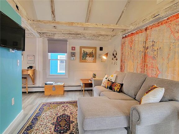 2nd image of 10 Collins St #2