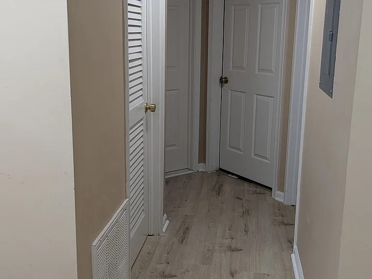 274 Crosspointe Dr — Photo 15