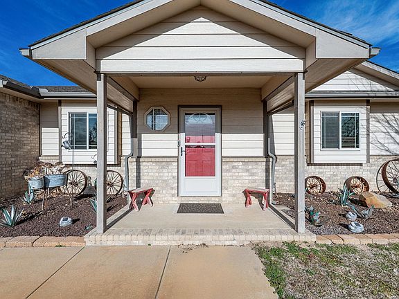2nd image of 4513 S Richmond Cir