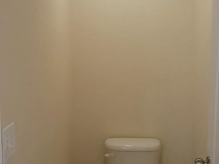 Master bedroom toilet