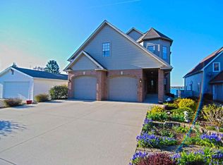 2579 Lake Shore Dr, Niles, MI 49120