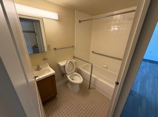 635 West Ave, Ocean City, NJ 08226
