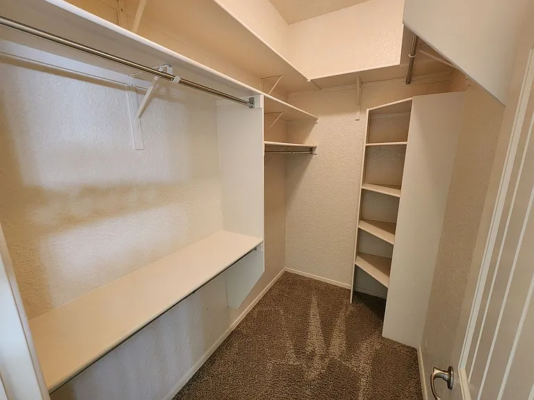 2409 Cortina Mnr — Photo 16