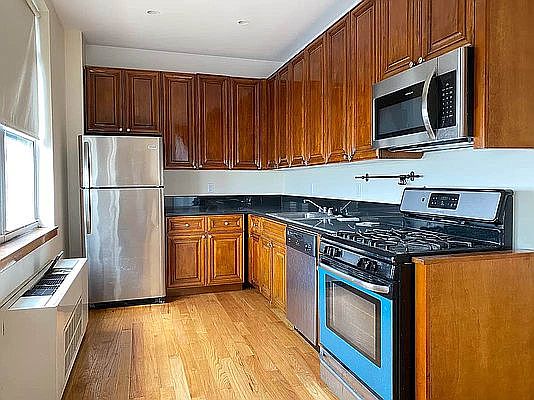 2nd image of 14-34 110th St #7C