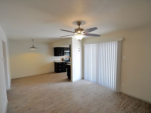 2nd image of 1500 N Carroll Ave APT 203