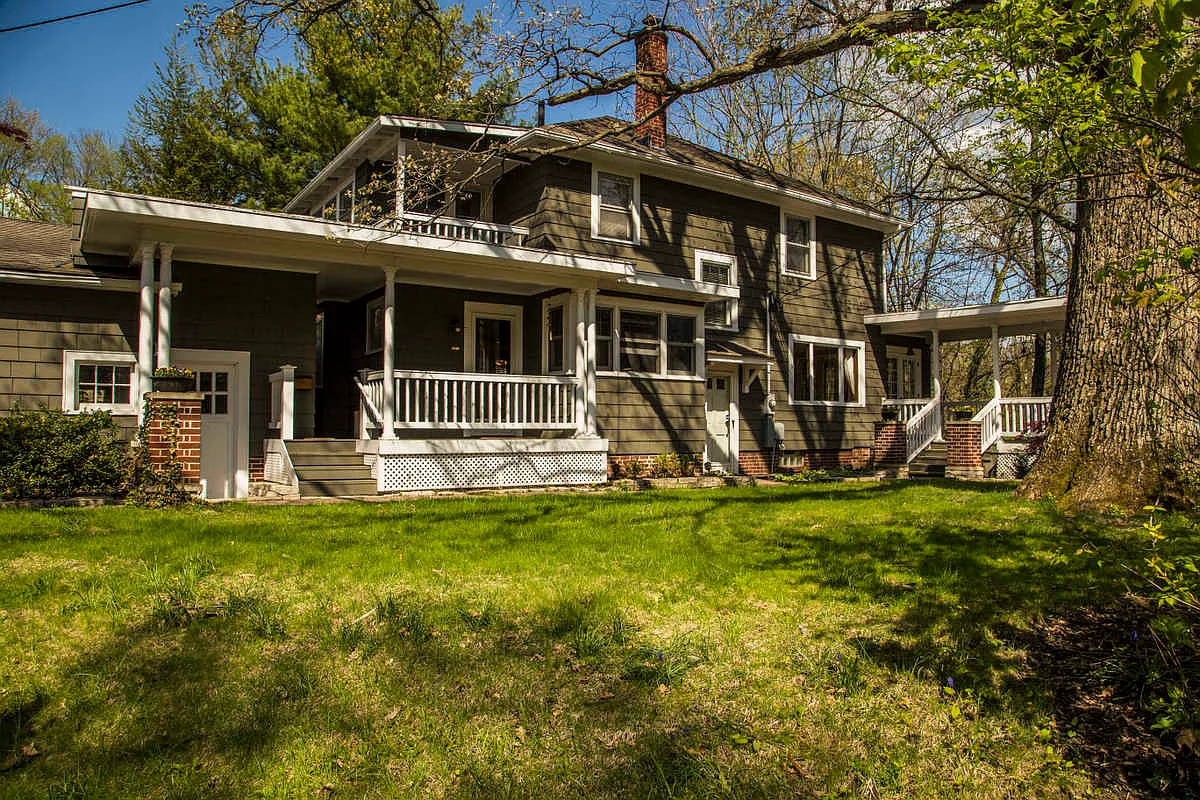 252 Walhalla Rd photo 1