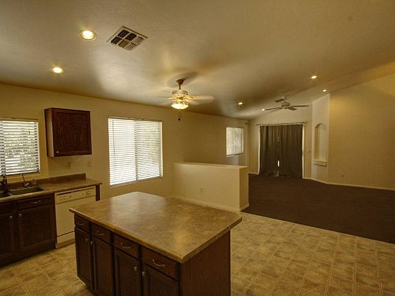 4th image of 1307 W Calle Rio Lobo