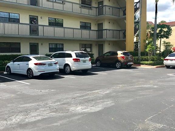 3rd image of 1810 Hammocks Blvd #126
