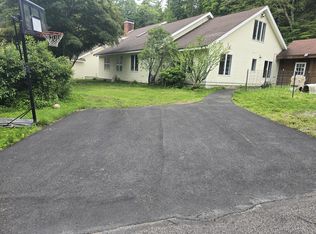 66 Horace Greeley Rd #AD, Amherst, NH 03031