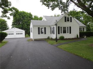 161 Burlingame Rd, Cranston, RI 02921