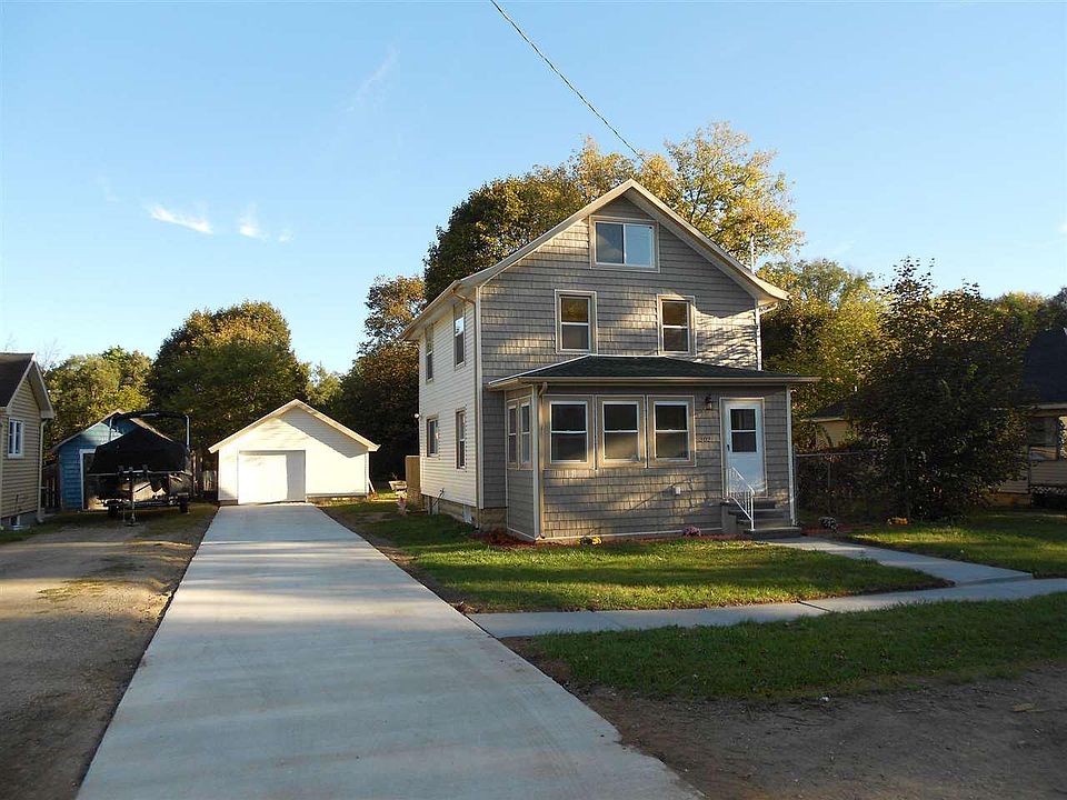 1st image of 302 E Meadow Heights Ave