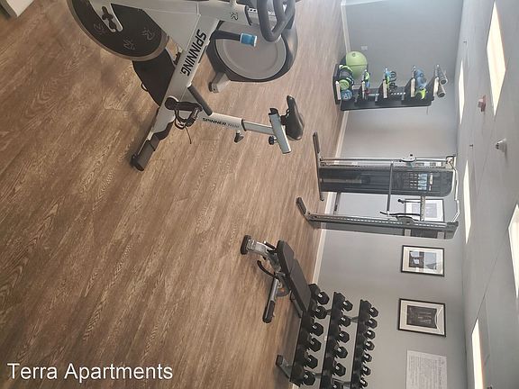 4th image of 20918 Gresham St APT 115