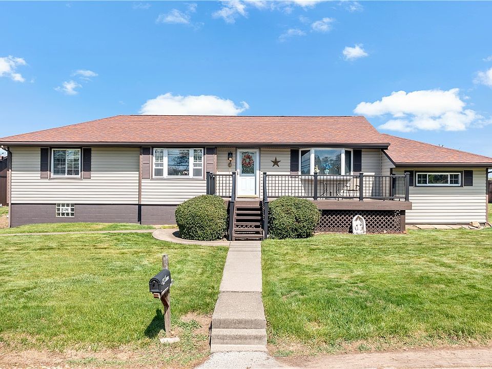 1st image of 9 Midway Dr