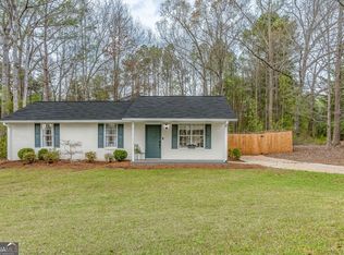 1 Brookfield Dr, Newnan, GA