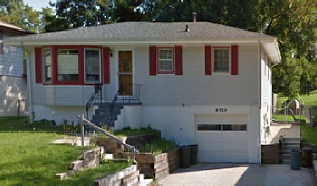 2nd image of 8529 Lakeview Dr
