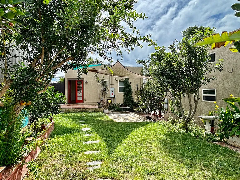 2432 Madison Ave — Photo 21