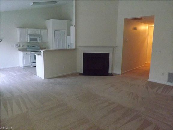 4th image of 4255 Bailey Ct