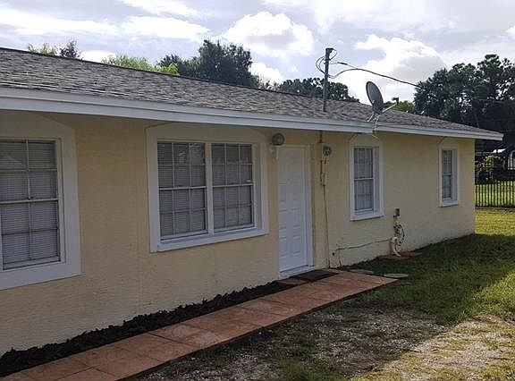 2nd image of 2260 22nd St