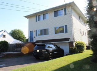 343 Central Ave, Metuchen, NJ 08840