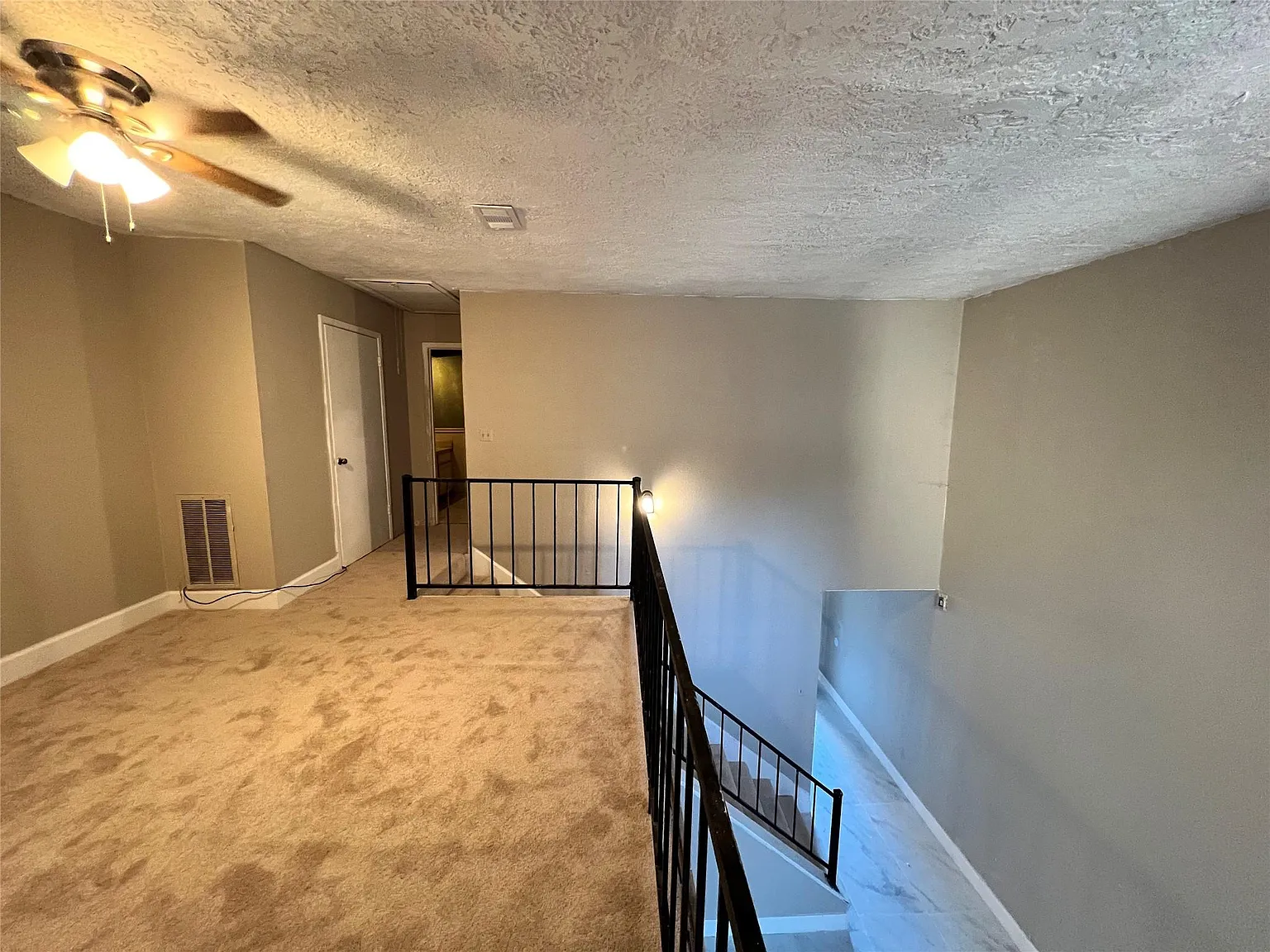 3 bed, 1.5 bath, 1534 sqft, $1,190 — Photo 4