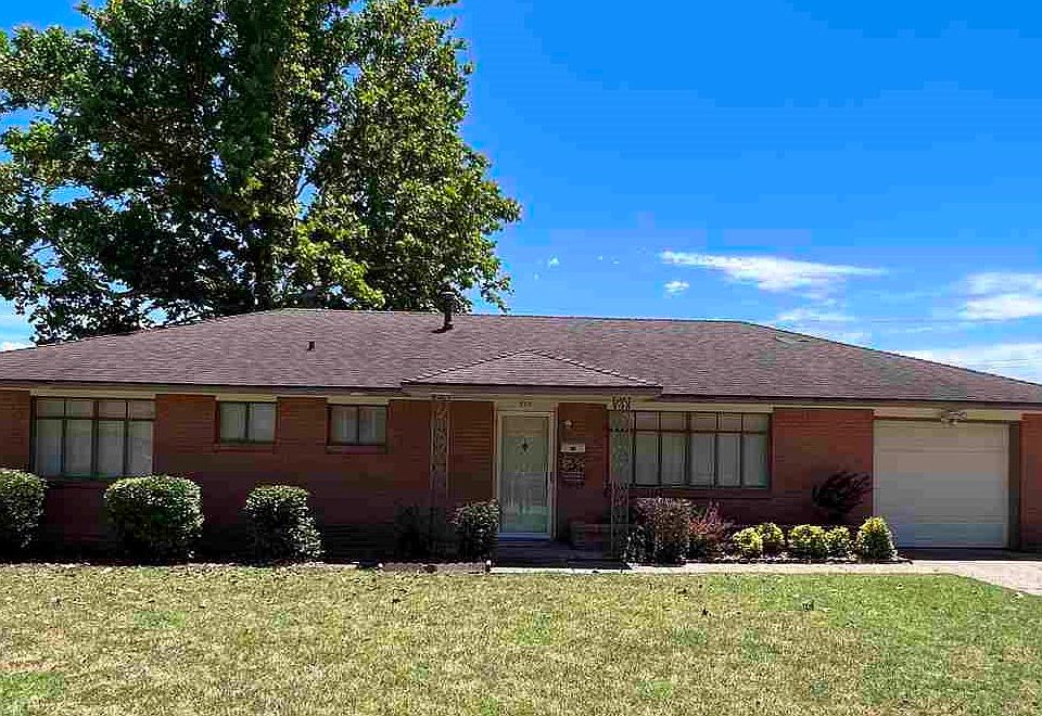 1st image of 233 Fairview Ave