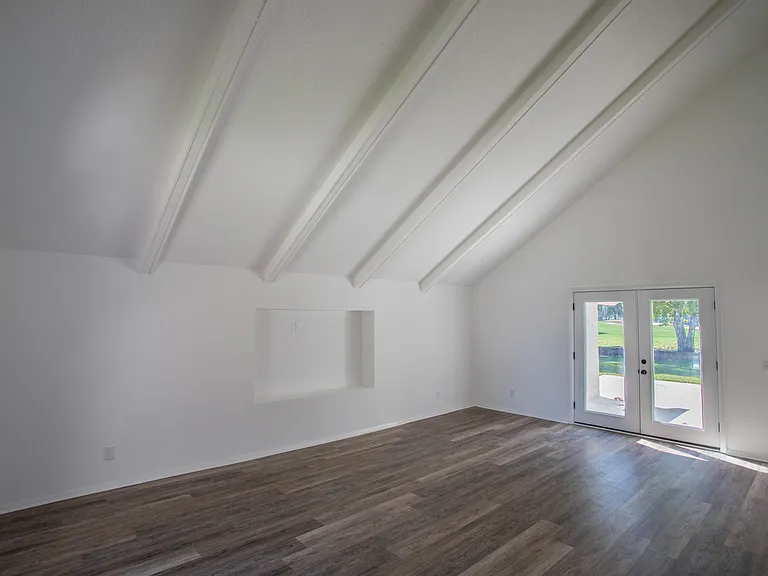 12825 Stillwood Dr — Photo 5