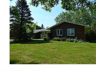 16 Craig Dr, Brewer, ME 04412