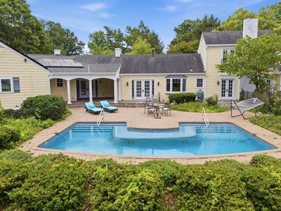 3957 S Lake Dr SW, Roanoke, VA, 24018
