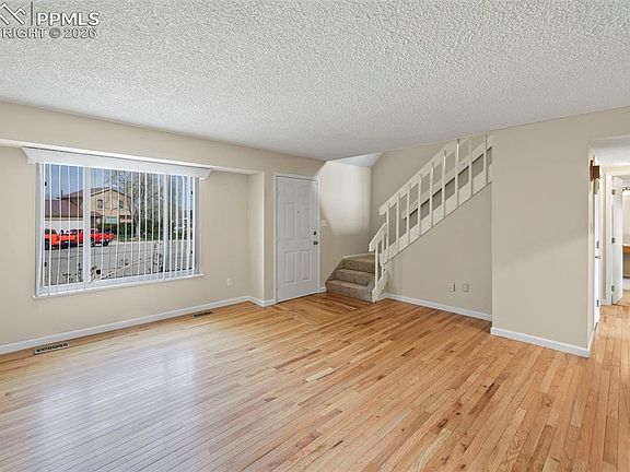 3rd image of 2050 S Chelton Rd