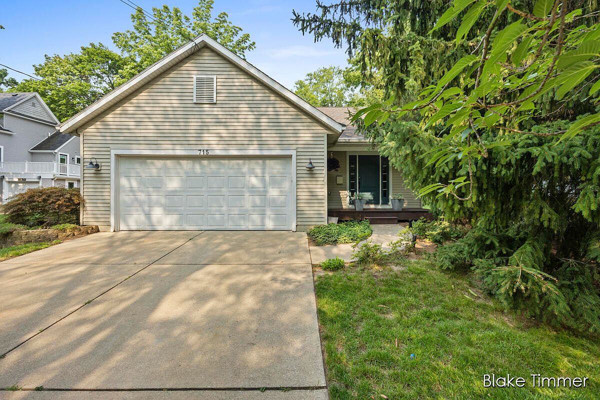 Zillow Grand Rapids Homes at Roger Perkins blog