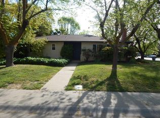 802 Linden Ln, Davis, CA 95616