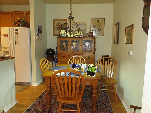 5th image of 2815 Kings Crossing Dr APT 304