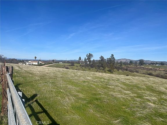 5th image of 2 Butte Vista Rd