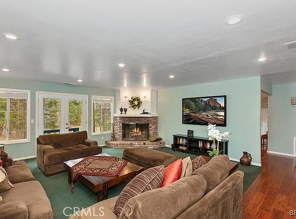 5th image of 225 Fairway Dr