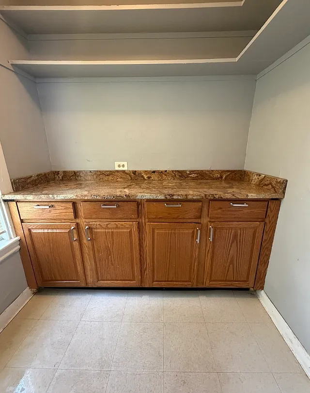 3 bed, 1200 sqft, $2,600 — Photo 2