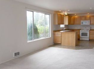 19225 14th Ave NE, Seattle, WA 98155